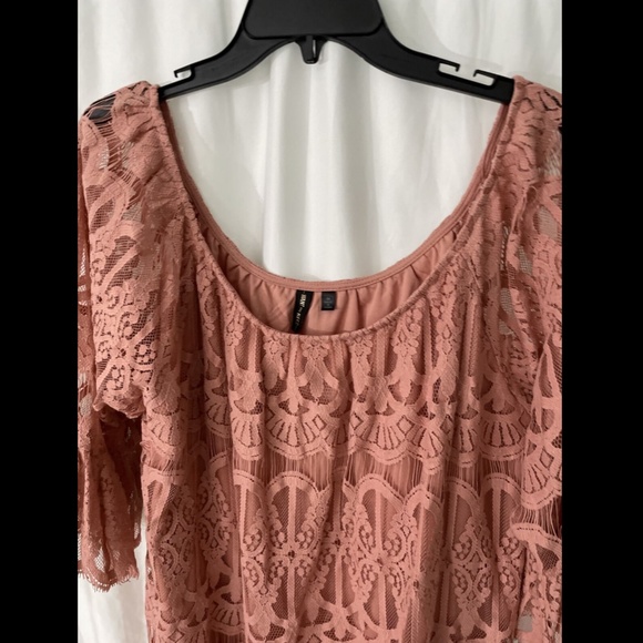 NWT $49 Want And Need Pink Lace 3/4‎ Sleeve Top [ PLUS SZ 2X ] - Picture 7 of 12